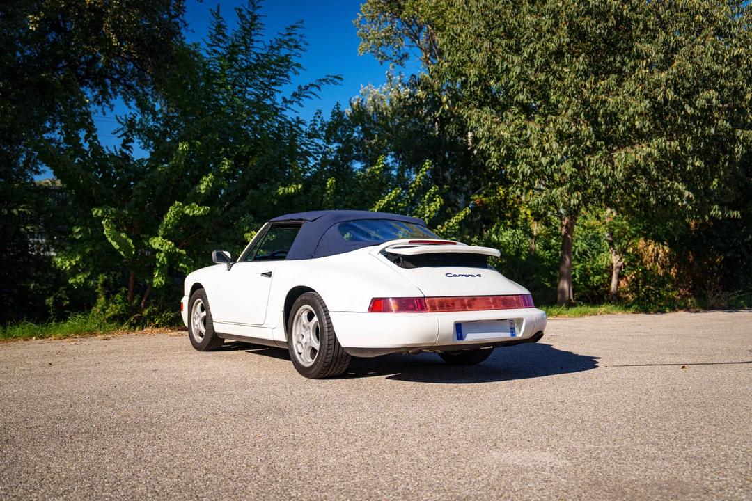 1991 Porsche 964 Carrera 4 - Image 5 of 31