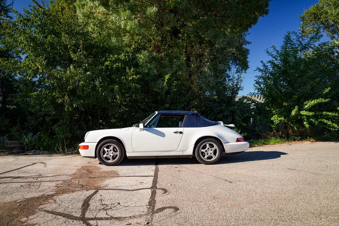 1991 Porsche 964 Carrera 4 - Image 4 of 31