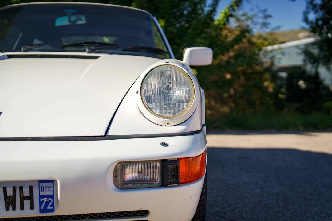 1991 Porsche 964 Carrera 4 - Image 23 of 31