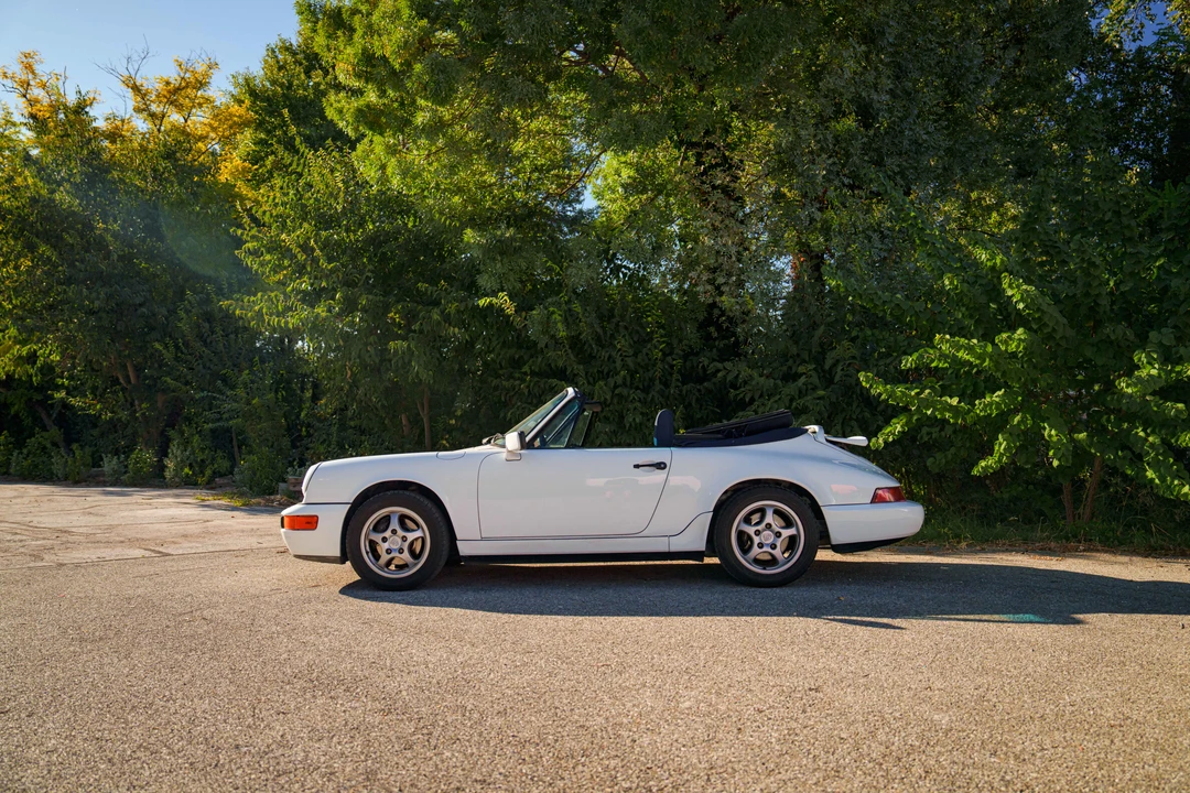 1991 Porsche 964 Carrera 4 - Image 19 of 31