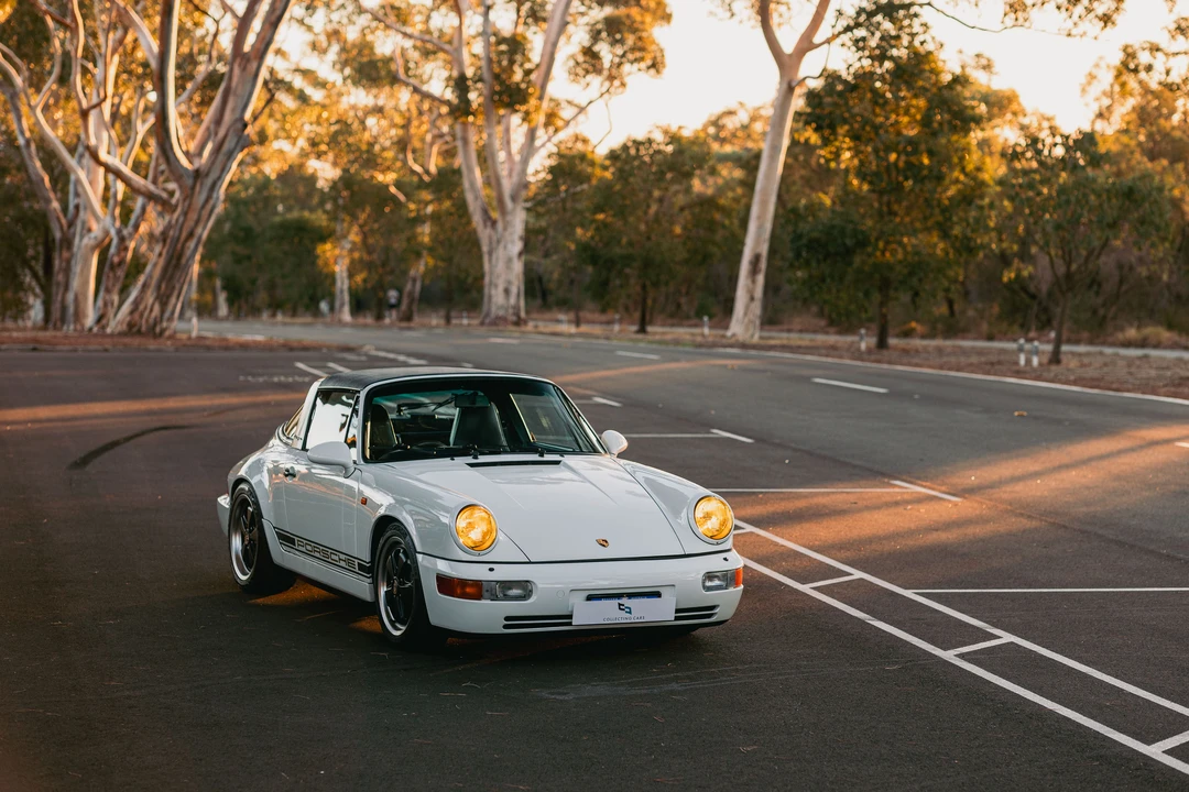 1991 Porsche 964 Carrera 4 - Image 24 of 31