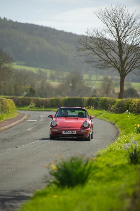 1991 Porsche 964 Carrera 4 - Image 27 of 31
