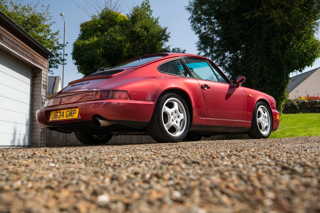 1991 Porsche 964 Carrera 4 - Image 11 of 31
