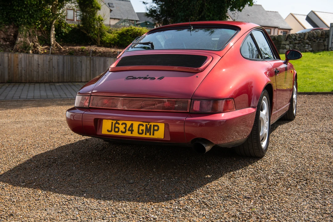1991 Porsche 964 Carrera 4 - Image 13 of 31