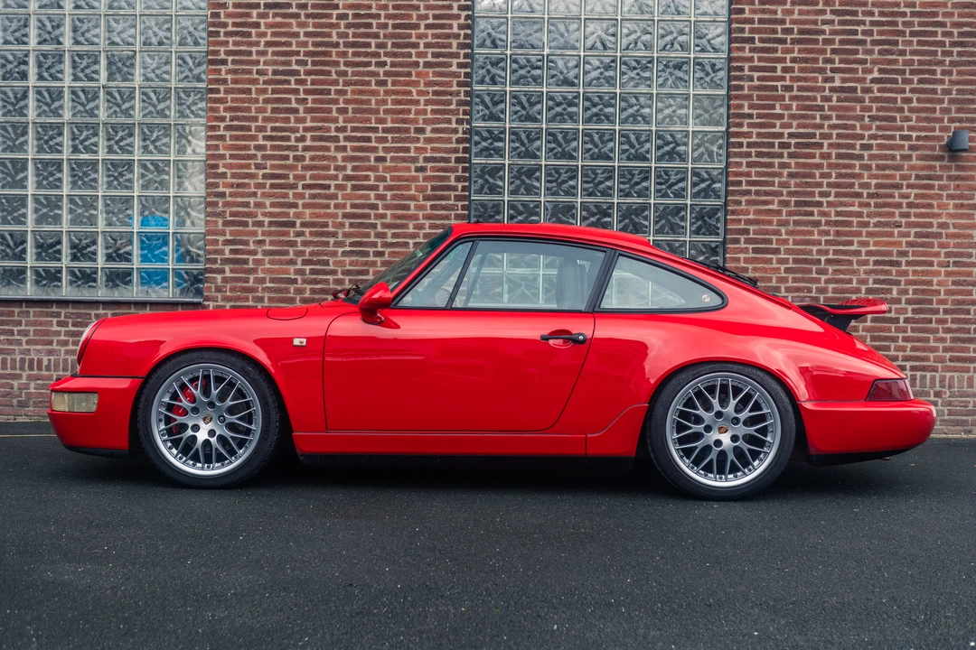 1991 Porsche 964 Carrera 4 - Image 5 of 31