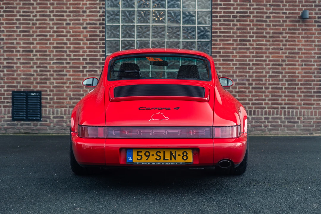 1991 Porsche 964 Carrera 4 - Image 9 of 31