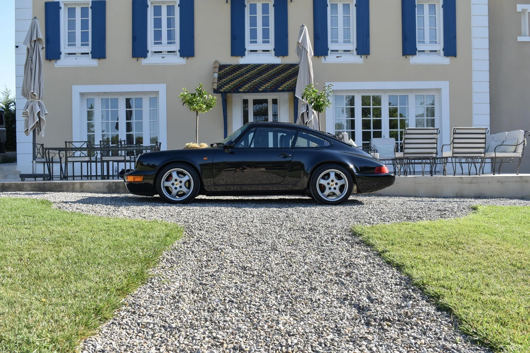 1991 Porsche 964 Carrera 4 - Image 14 of 31