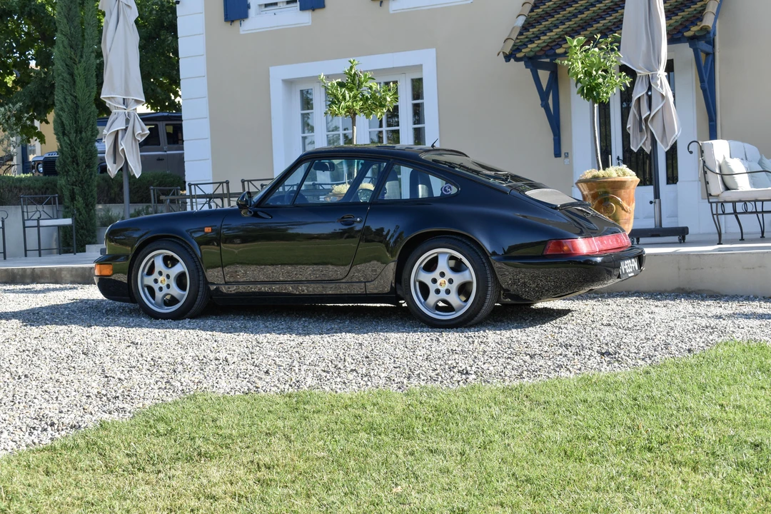 1991 Porsche 964 Carrera 4 - Image 20 of 31
