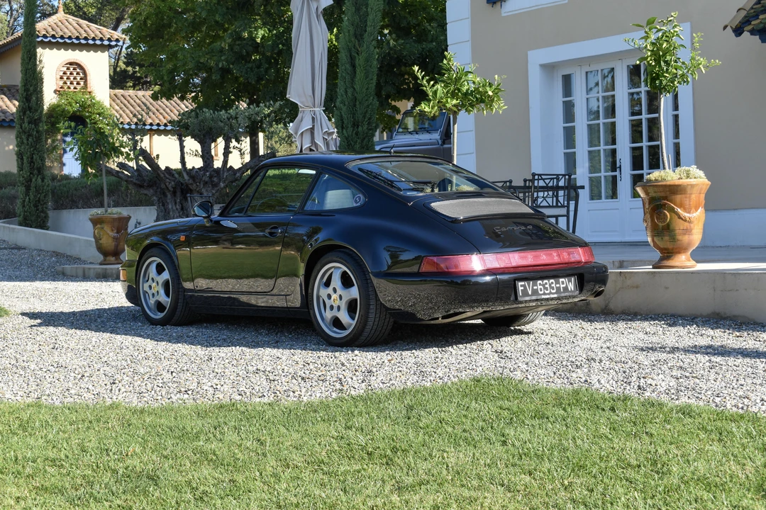 1991 Porsche 964 Carrera 4 - Image 13 of 31