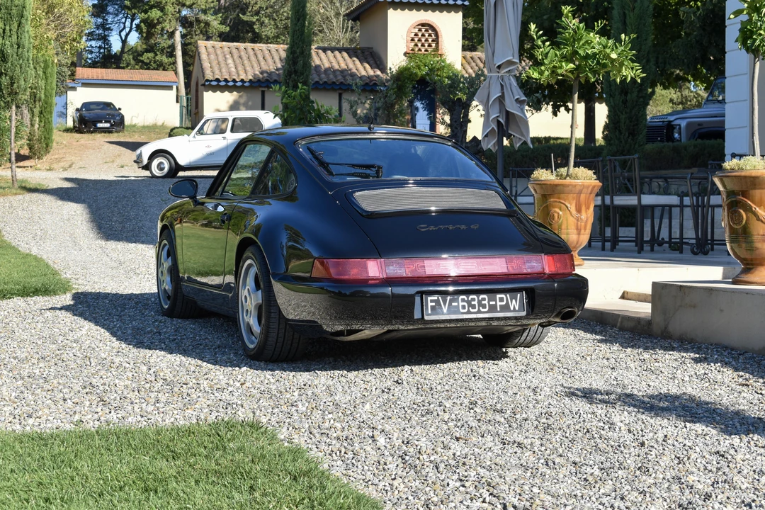 1991 Porsche 964 Carrera 4 - Image 18 of 31