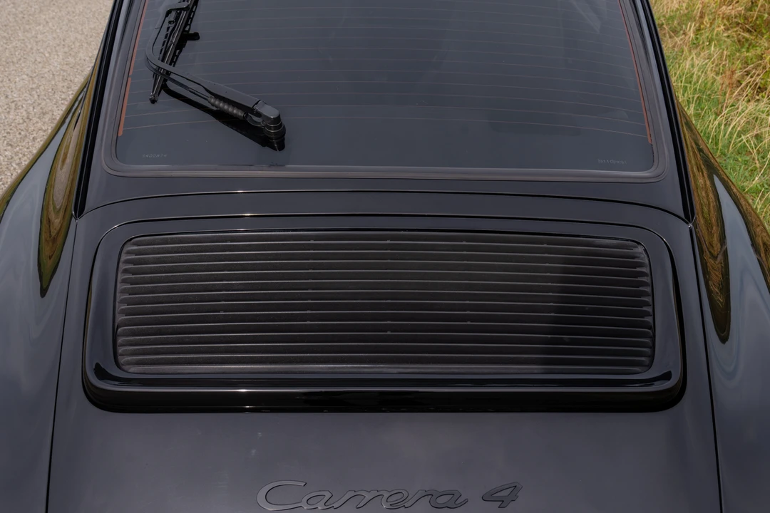 1991 Porsche 964 Carrera 4 - Image 19 of 31