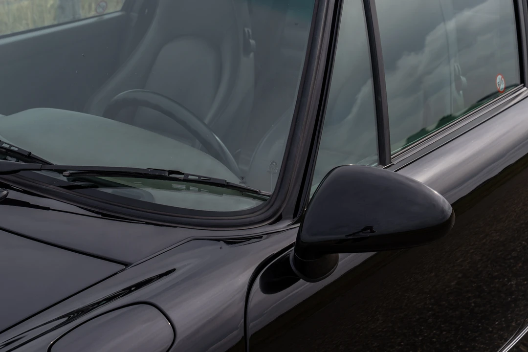 1991 Porsche 964 Carrera 4 - Image 22 of 31