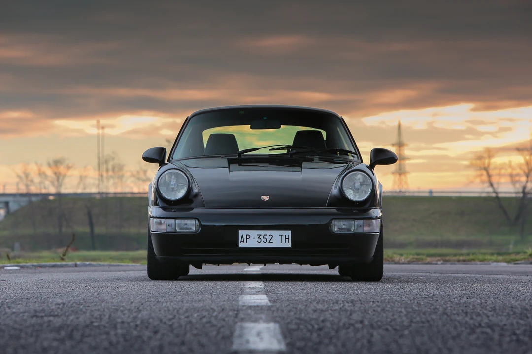 1991 Porsche 964 Carrera 4 - Image 2 of 31