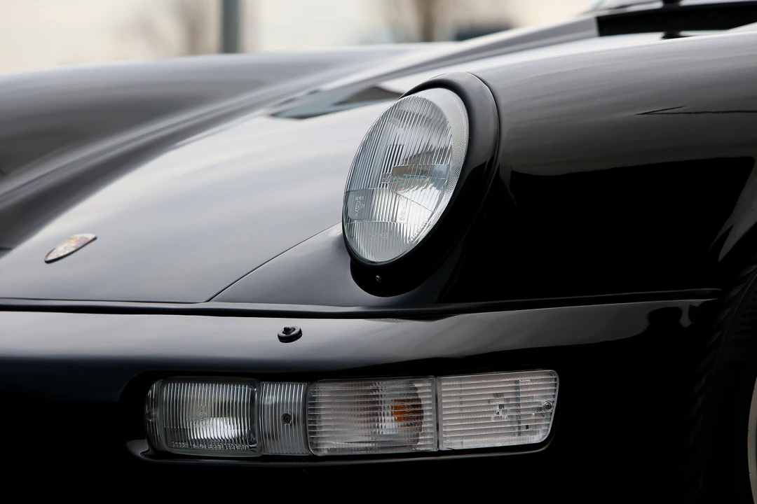 1991 Porsche 964 Carrera 4 - Image 19 of 31