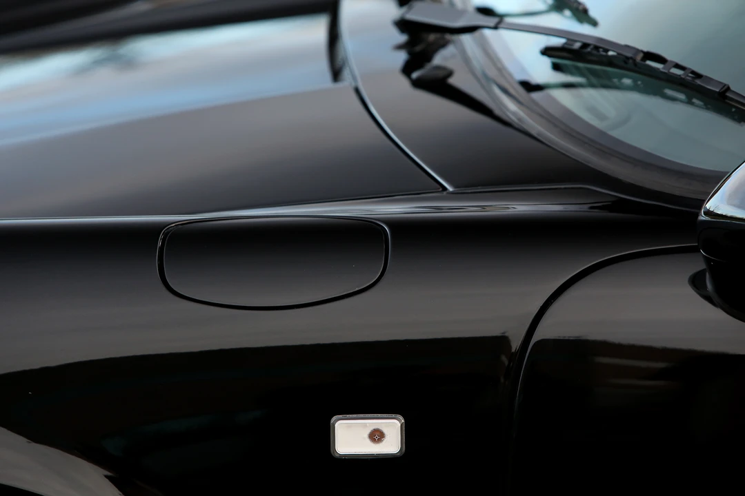 1991 Porsche 964 Carrera 4 - Image 23 of 31