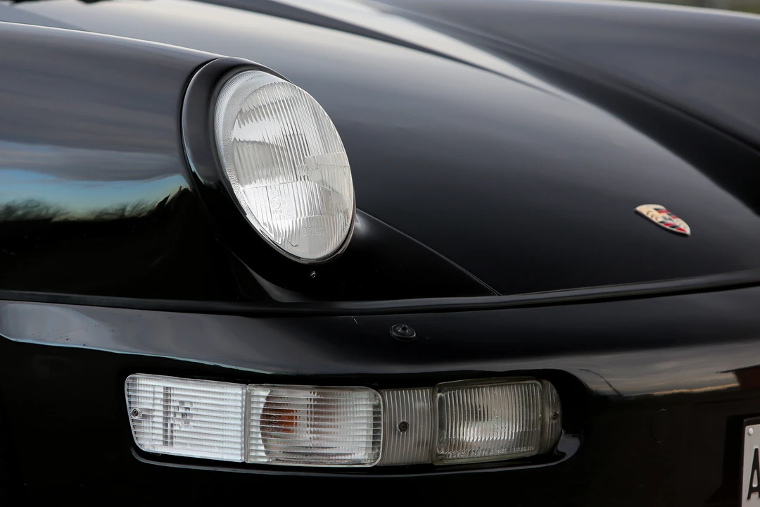 1991 Porsche 964 Carrera 4 - Image 27 of 31