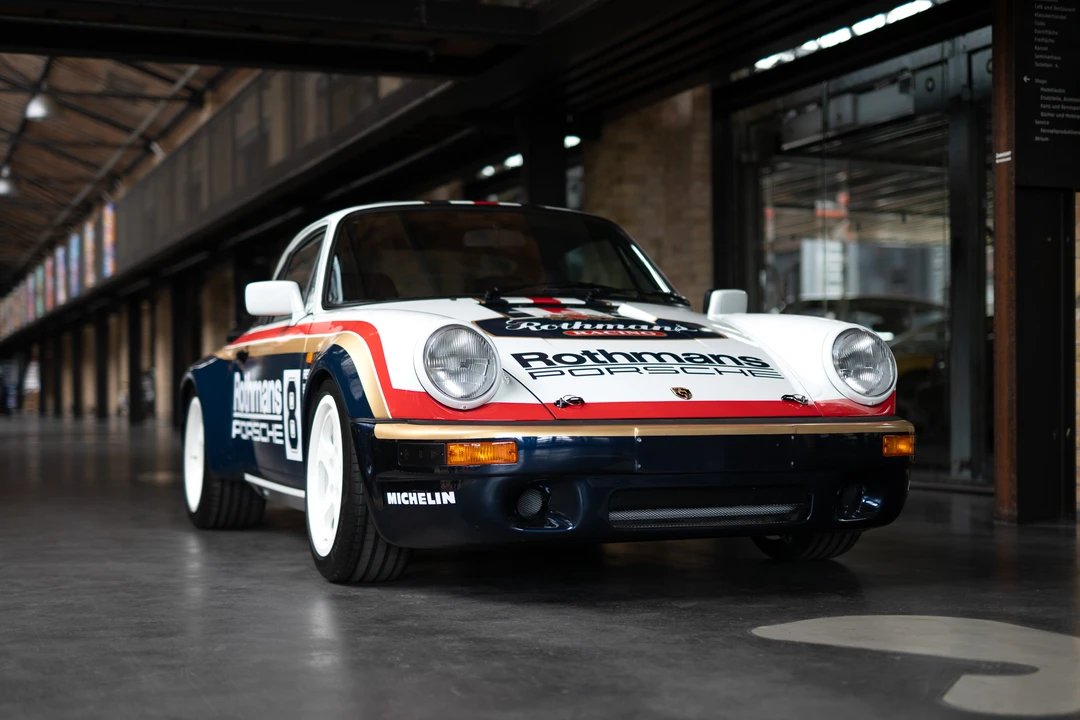 1995 Porsche 964 Carrera RS - Image 11 of 16