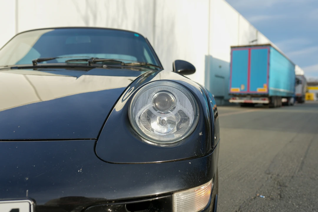 1991 Porsche 964 Turbo - Image 11 of 31