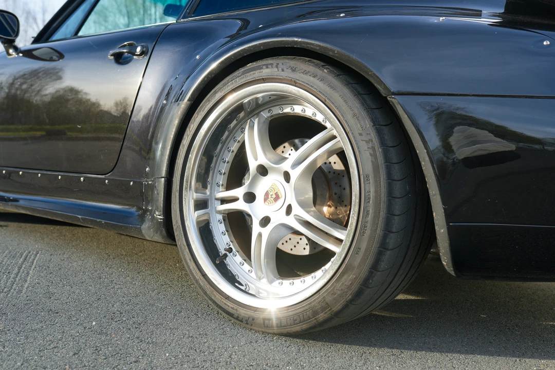 1991 Porsche 964 Turbo - Image 25 of 31