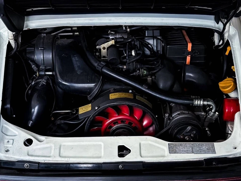 1991 Porsche 964 Carrera - Image 24 of 31