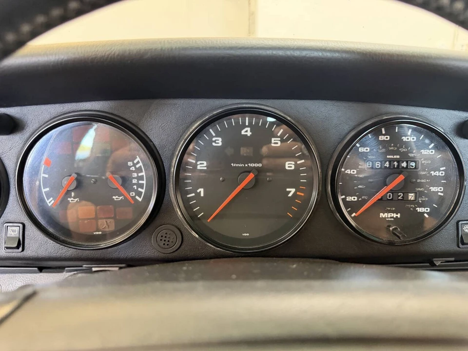 1991 Porsche 964 Carrera - Image 25 of 31