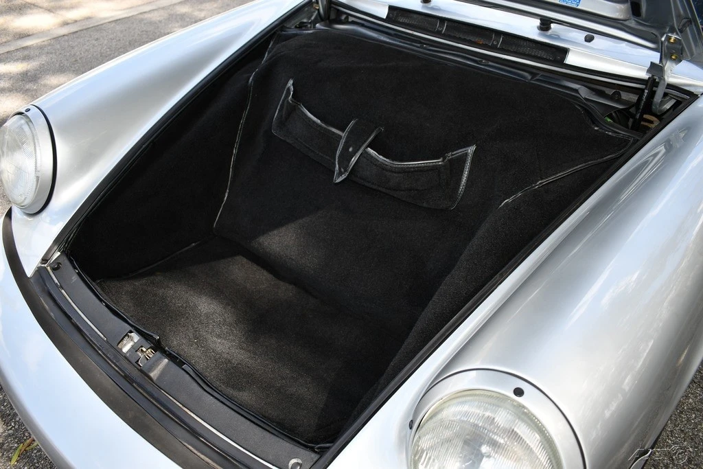 1991 Porsche 964 Carrera - Image 8 of 24