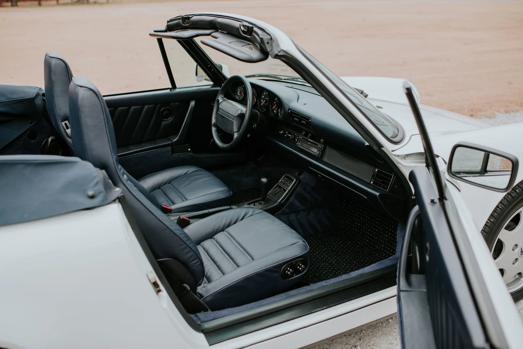 1991 Porsche 964 Carrera - Image 16 of 31
