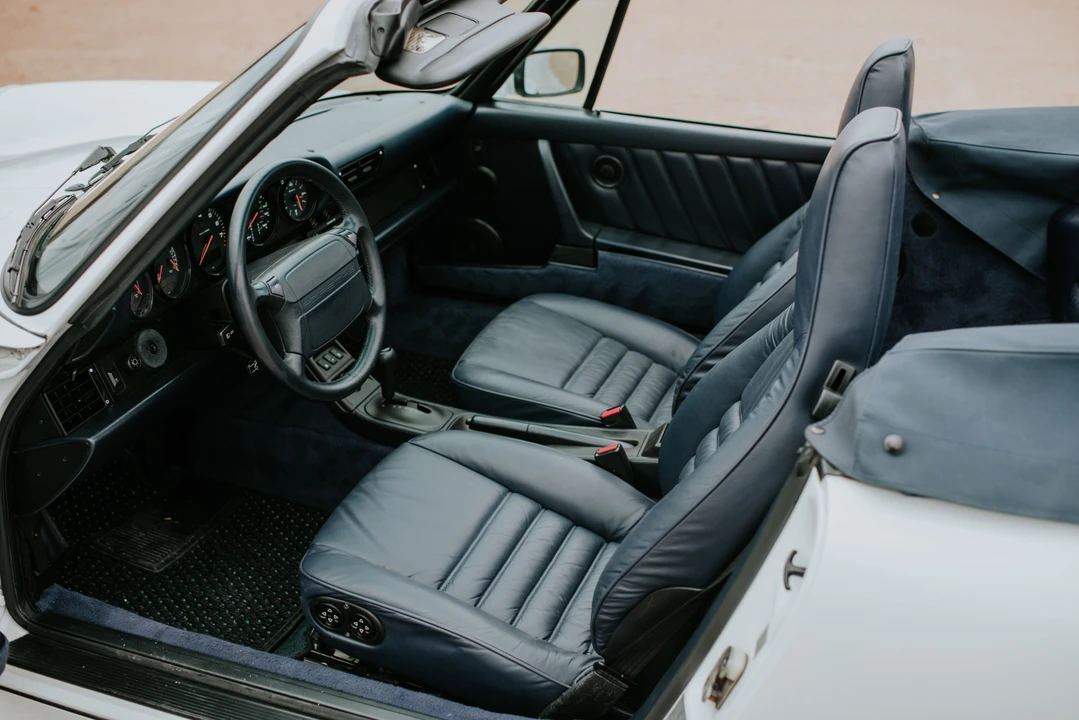 1991 Porsche 964 Carrera - Image 25 of 31