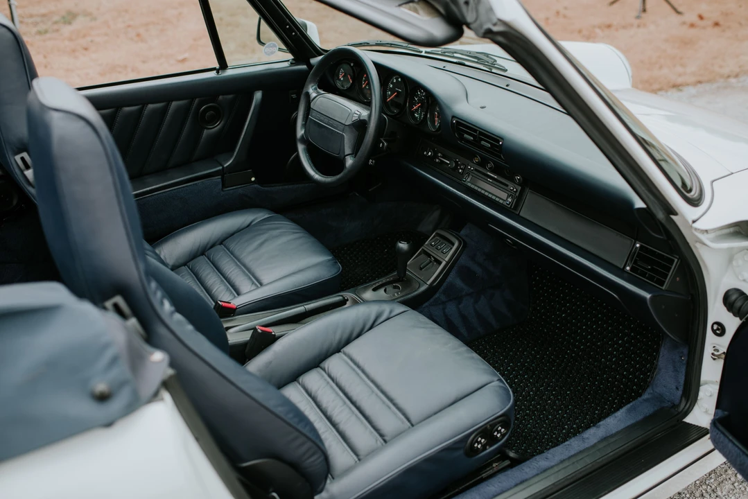 1991 Porsche 964 Carrera - Image 19 of 31