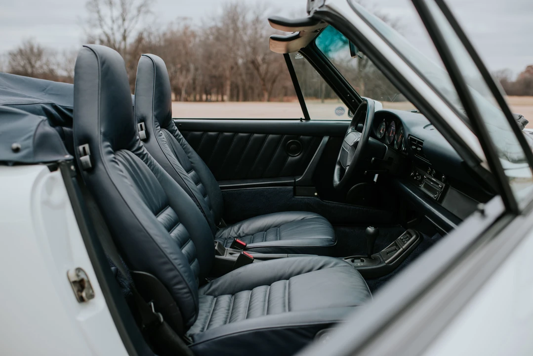 1991 Porsche 964 Carrera - Image 14 of 31
