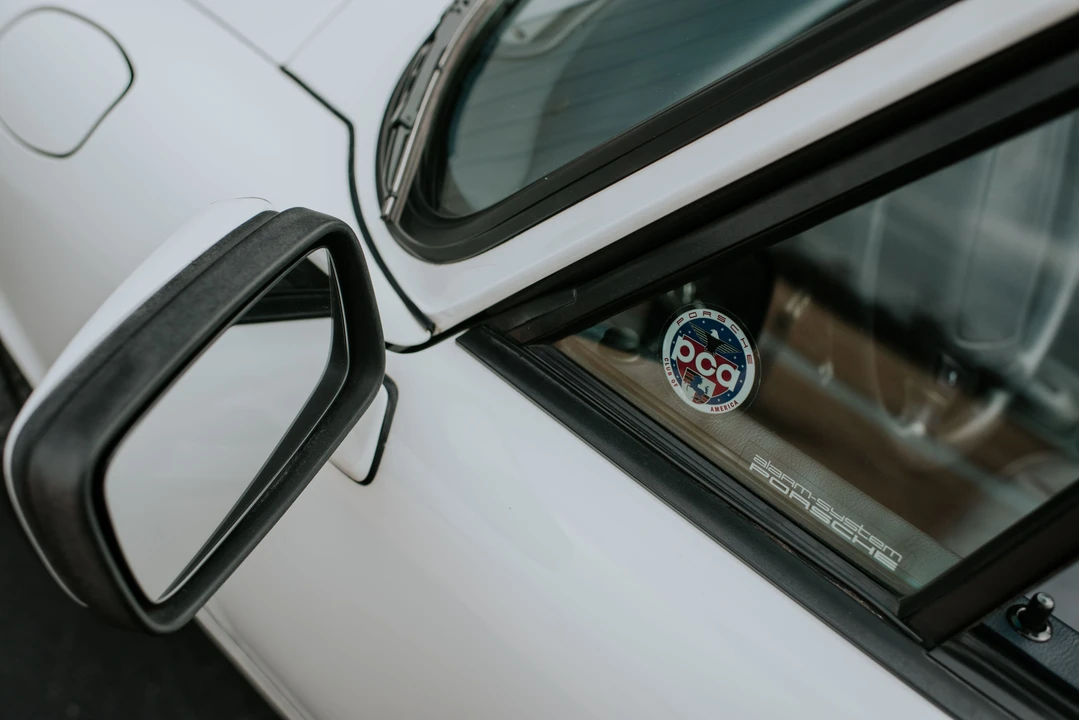 1991 Porsche 964 Carrera - Image 8 of 31