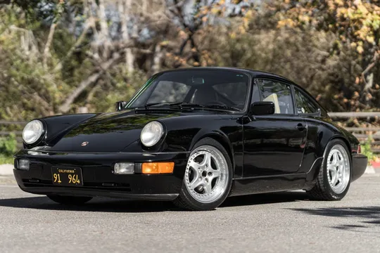 1991 Porsche 911 Carrera 2 Coupe