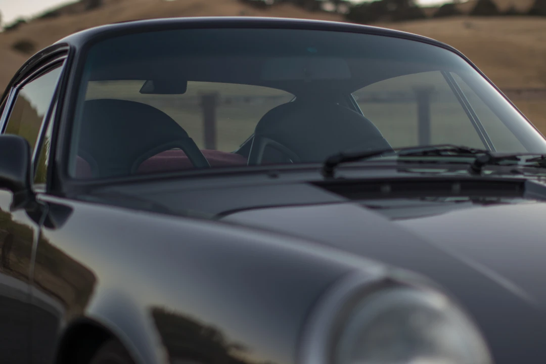 1991 Porsche 964 Carrera - Image 12 of 31
