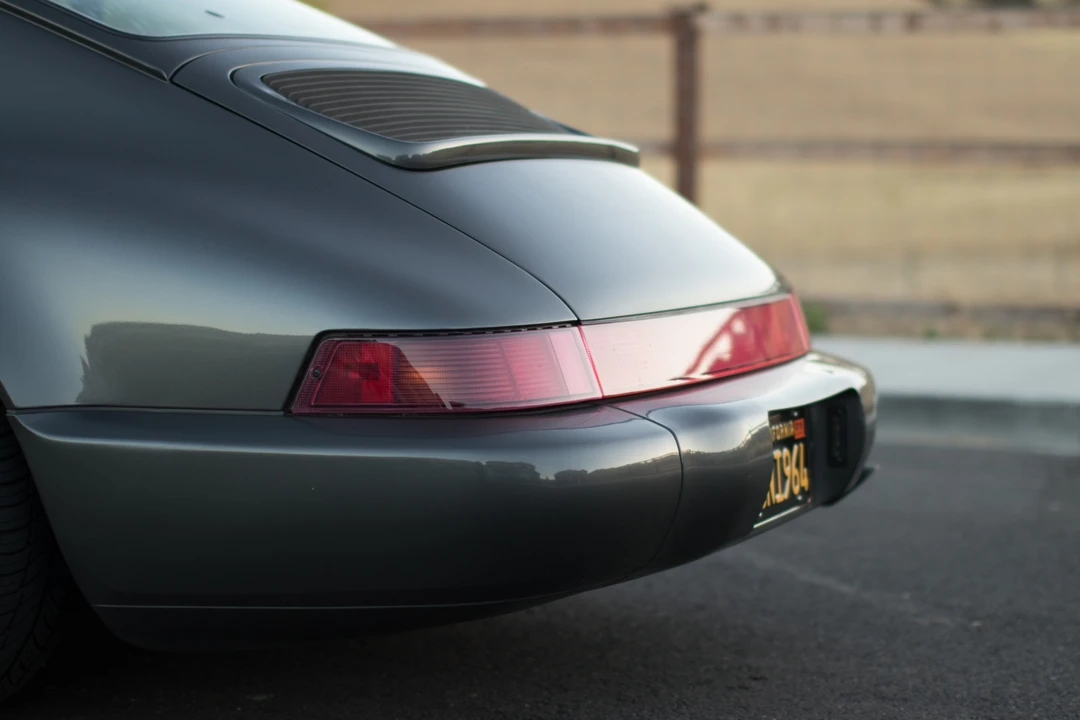 1991 Porsche 964 Carrera - Image 9 of 31