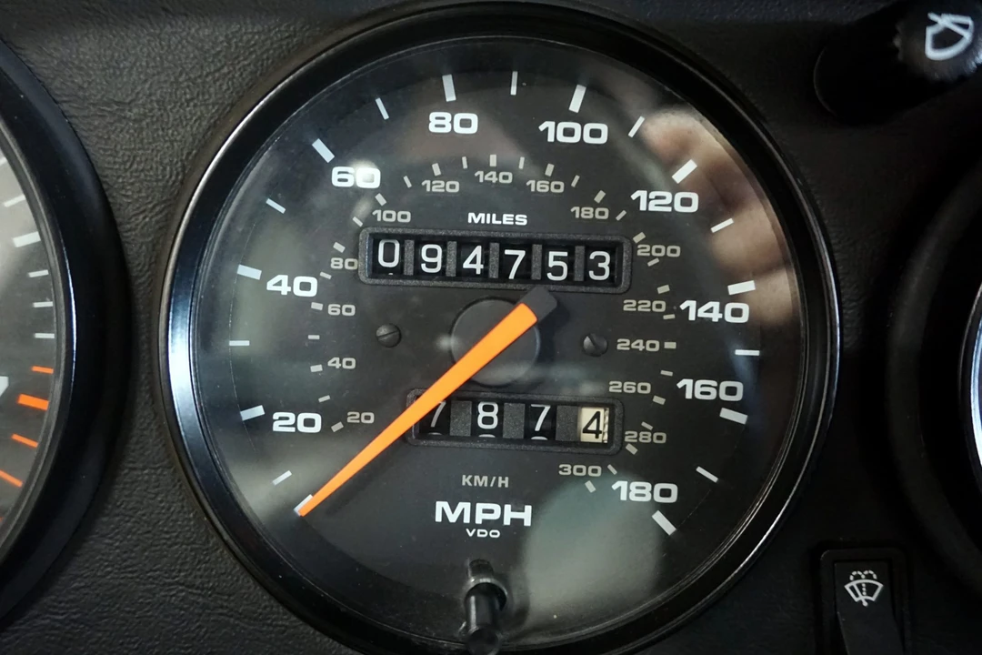 1991 Porsche 964 Carrera - Image 27 of 31