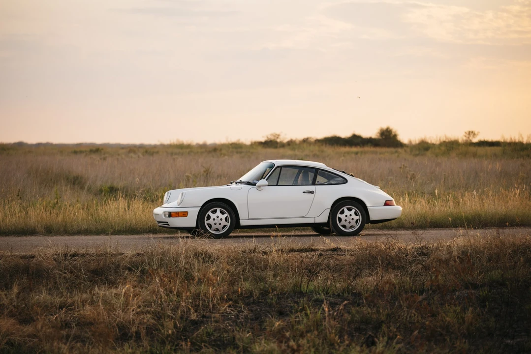 1991 Porsche 964 Carrera - Image 10 of 31