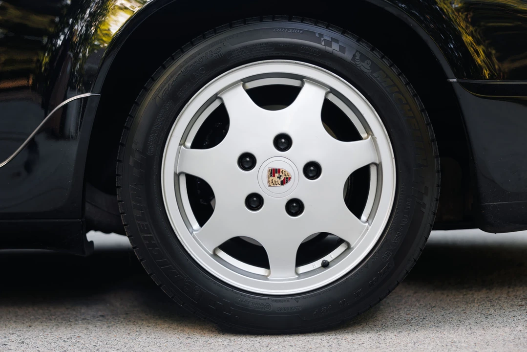 1991 Porsche 964 Carrera - Image 22 of 31