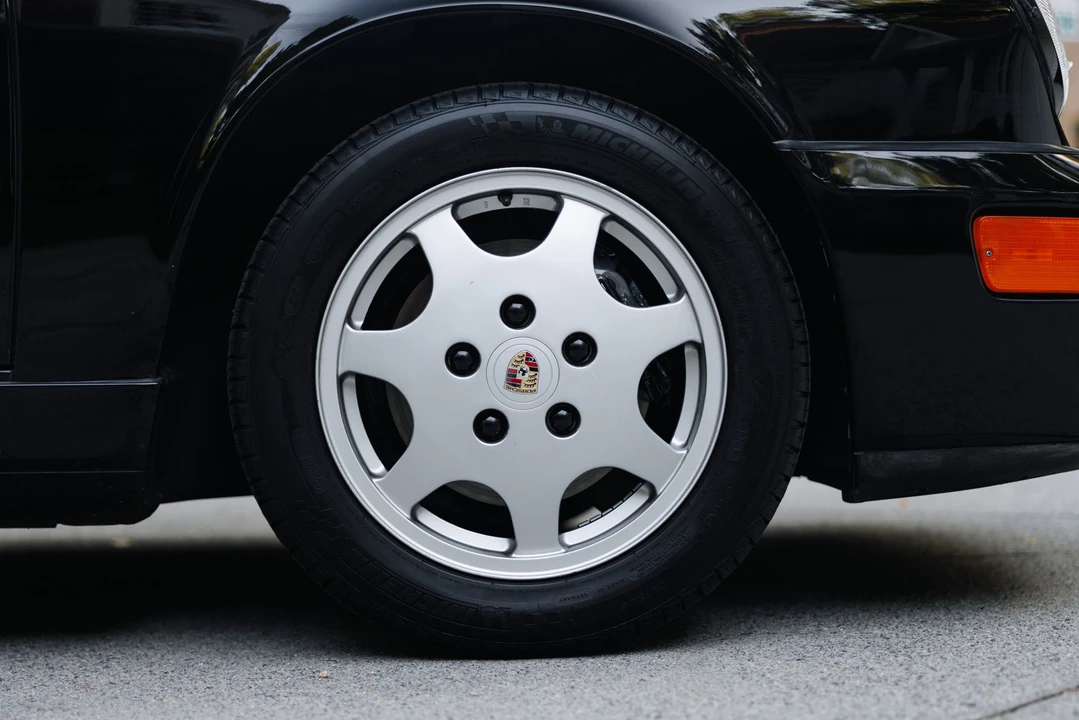 1991 Porsche 964 Carrera - Image 23 of 31