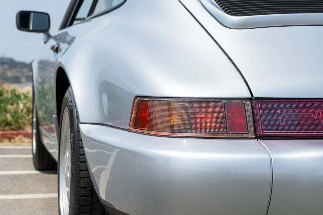 1991 Porsche 964 Carrera - Image 11 of 31