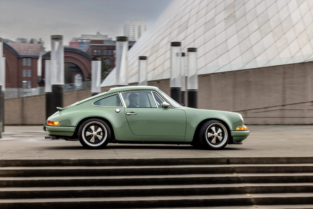 1991 Porsche Reimagined by Singer - Image 28 of 31