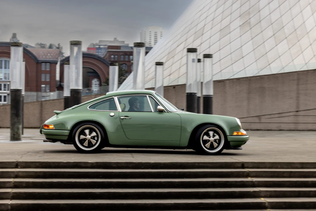 1991 Porsche Reimagined by Singer - Image 22 of 31