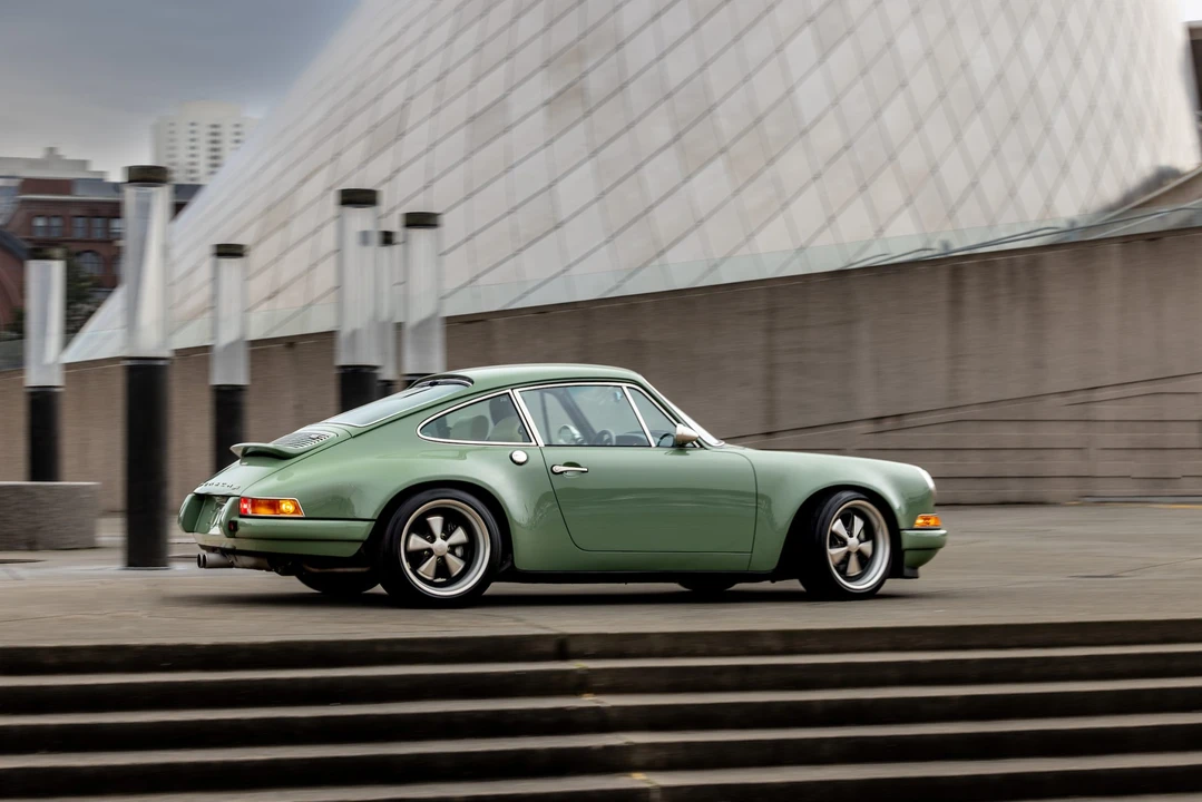 1991 Porsche Reimagined by Singer - Image 29 of 31