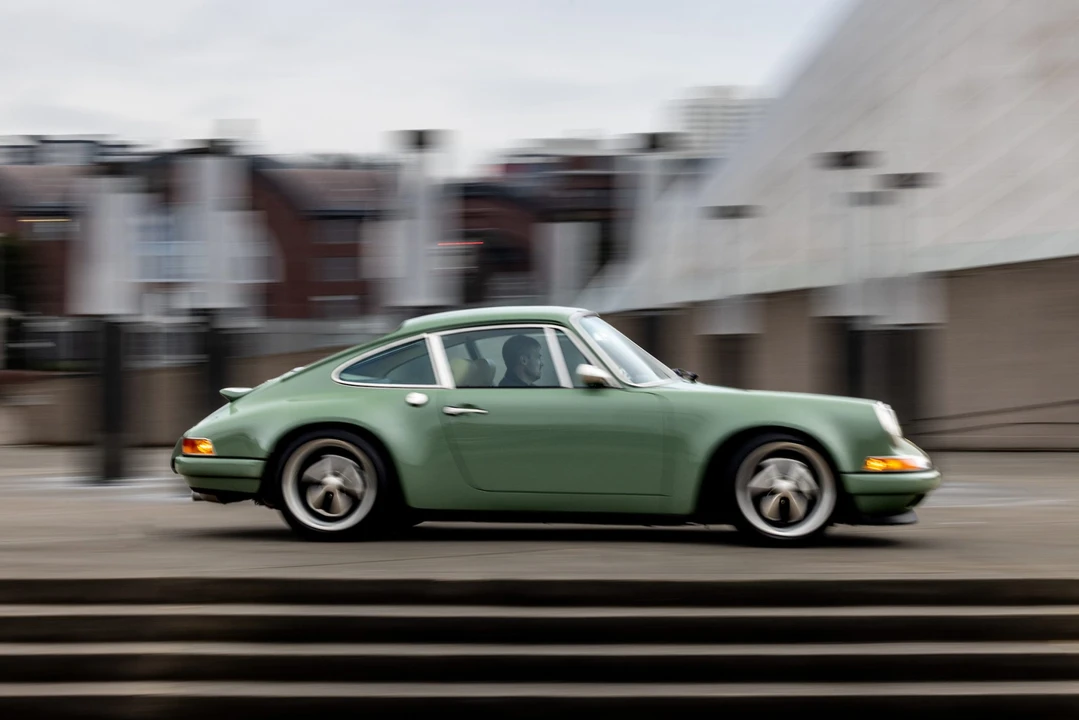 1991 Porsche Reimagined by Singer - Image 26 of 31