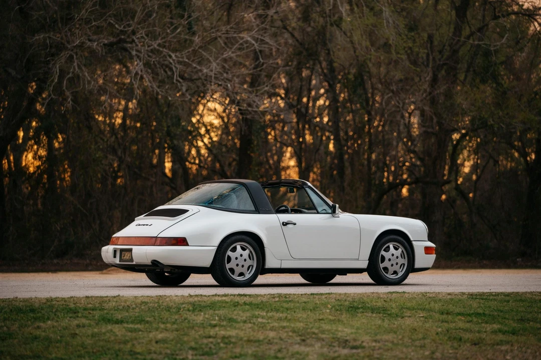 1991 Porsche 964 Carrera - Image 10 of 31