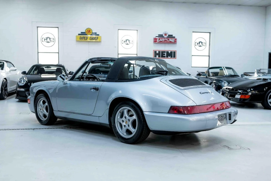1991 Porsche 964 Carrera - Image 9 of 21