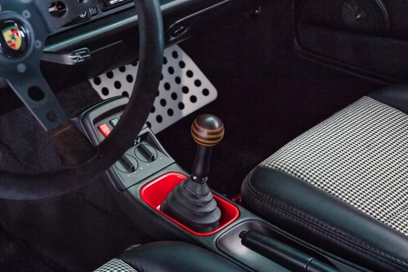 1991 Porsche 964 Carrera 4 - Image 31 of 31