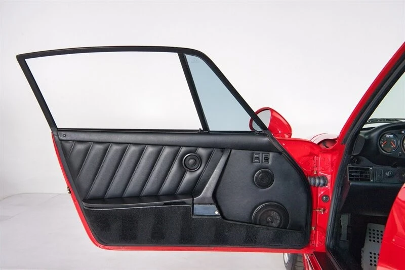 1991 Porsche 964 Carrera 4 - Image 18 of 31