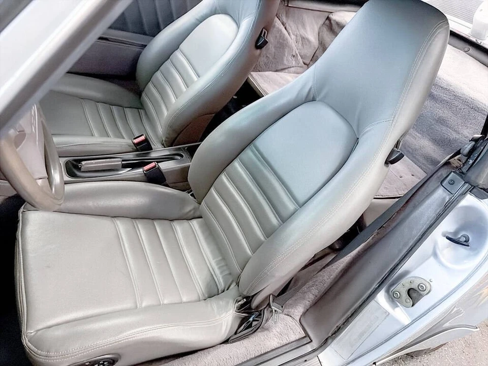 1991 Porsche 964 Carrera 4 - Image 16 of 21