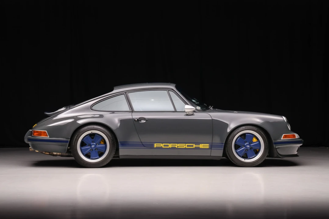 1991 Porsche 964 Carrera 4 - Image 16 of 31