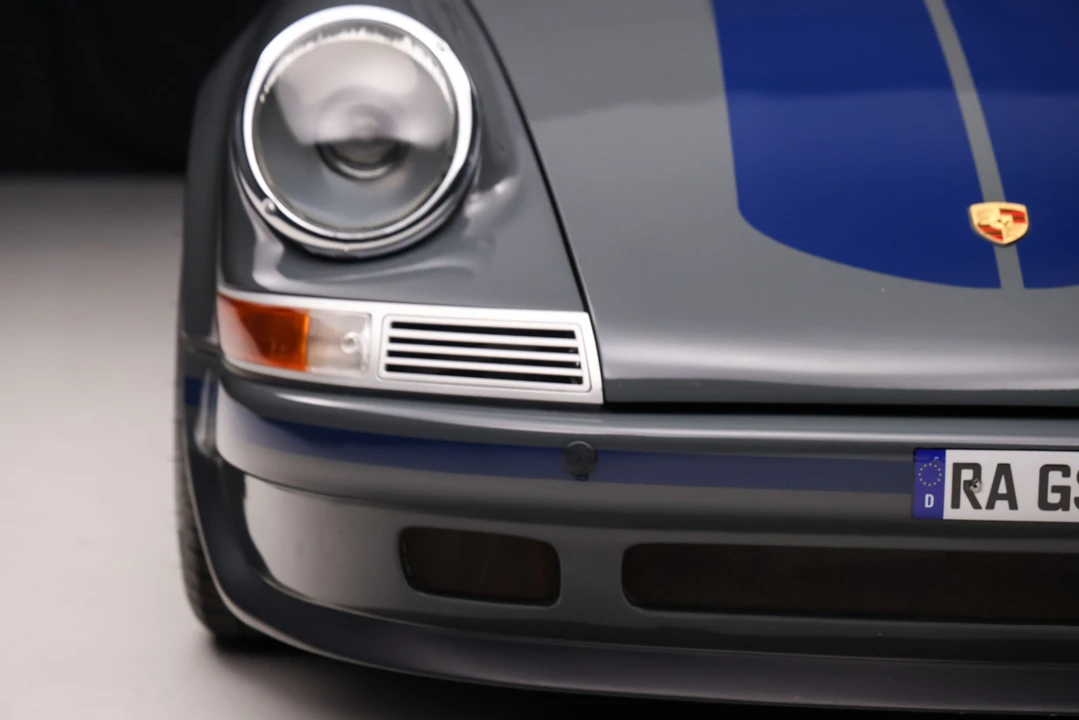 1991 Porsche 964 Carrera 4 - Image 22 of 31